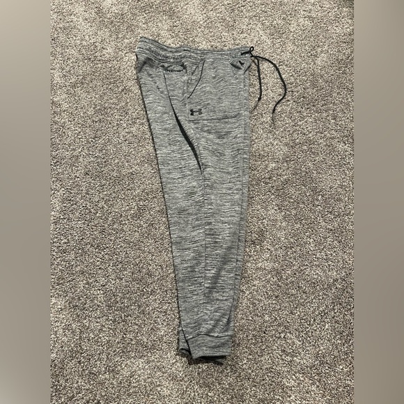 UA joggers size small - Picture 3 of 3
